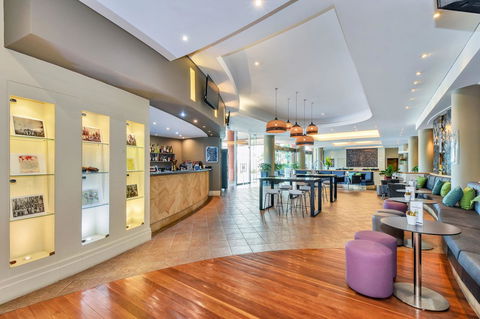 Mantra On The Esplanade - Hotel Accommodation 11