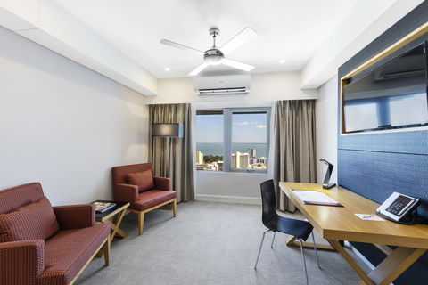 Oaks Darwin Elan Hotel - Hotel Accommodation 13