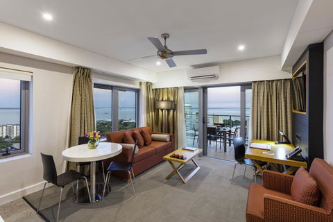Oaks Darwin Elan Hotel - Hotel Accommodation 2