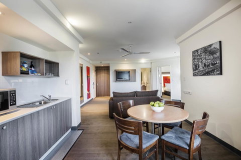 Novotel Darwin CBD - Hotel Accommodation 7