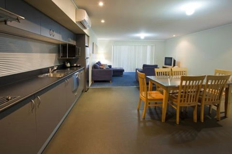 Corrigans Cove - Hotel Accommodation 7