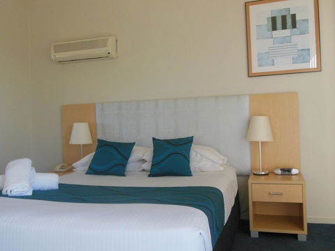 Corrigans Cove - Hotel Accommodation 22