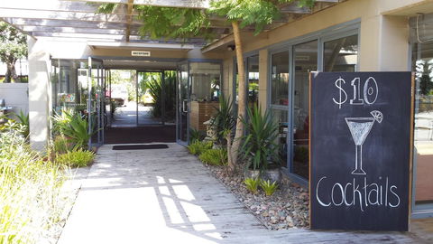 Corrigans Cove - Hotel Accommodation 28