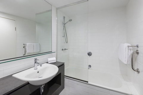 Vibe Hotel Darwin Waterfront - Hotel Accommodation 23