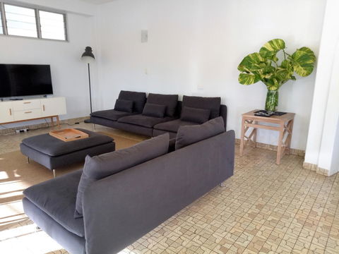 Arafura Blue - Hotel Accommodation 1