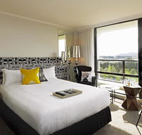 QT Canberra - Hotel Accommodation