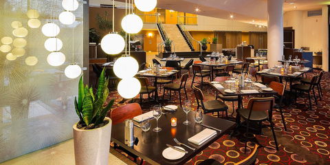 Crowne Plaza Canberra, An IHG Hotel - Hotel Accommodation 3