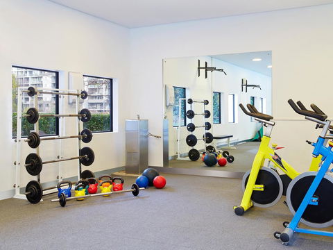 Crowne Plaza Canberra, An IHG Hotel - Hotel Accommodation 5