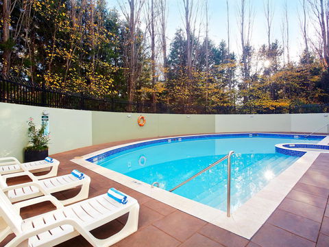 Crowne Plaza Canberra, An IHG Hotel - Hotel Accommodation 7