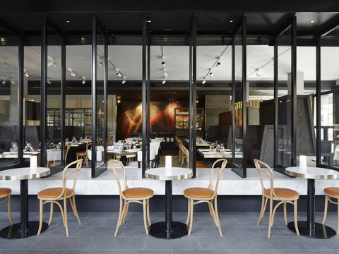 Burbury Hotel - Hotel Accommodation 18