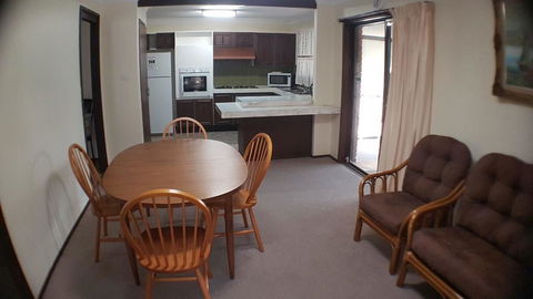 Boondilla House - The Entrance, NSW - Hotel Accommodation 3