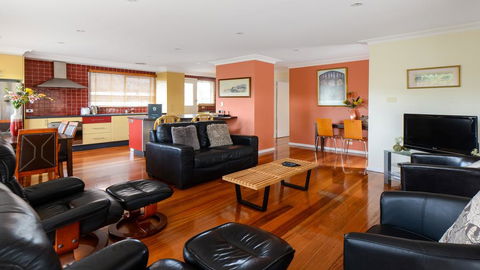 BOUTIQUE STAYS - Sandy Haven A - Hotel Accommodation 0