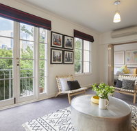 Boutique Stays - Wellington Mews Apartment in East Melbourne - Hotel Accommodation