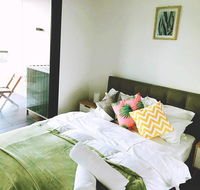 Brand New 2 bed Apartment with Absolute Park View - Hotel Accommodation