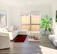 Brand New Home 10 mins to Beach Torquay Geelong Deakin Hospitals - Hotel Accommodation