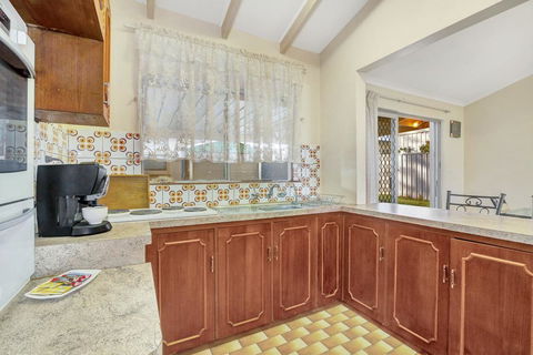 Break Away - Hotel Accommodation 3