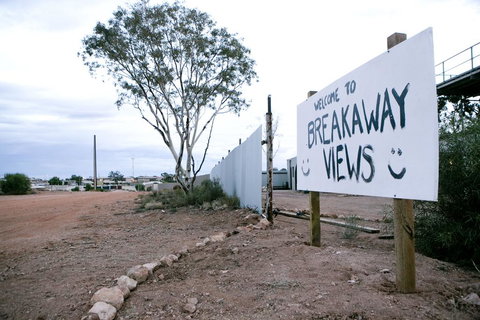 Breakaway Views Lia Place - Hotel Accommodation 0