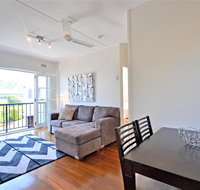 Breakers 5 2 Hill Street - Hotel Accommodation