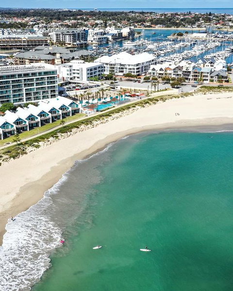 Breakwater Short Stay - Hotel Accommodation 3