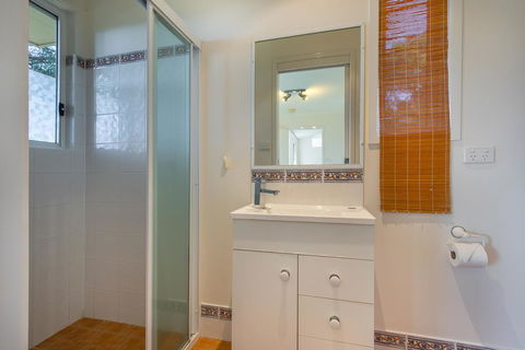 Breeze In Mollymook Beach - Hotel Accommodation 1