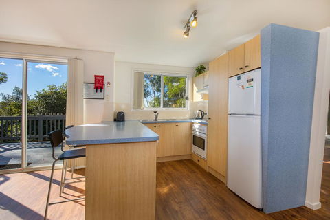 Breeze In Mollymook Beach - Hotel Accommodation 3