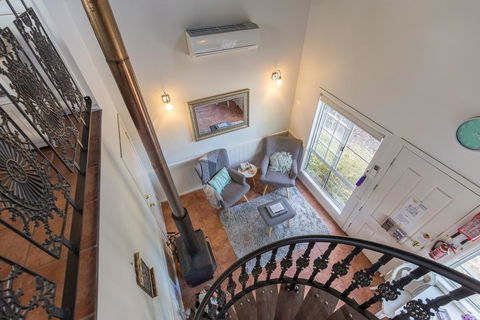 Briar Rose Cottages - Hotel Accommodation 3