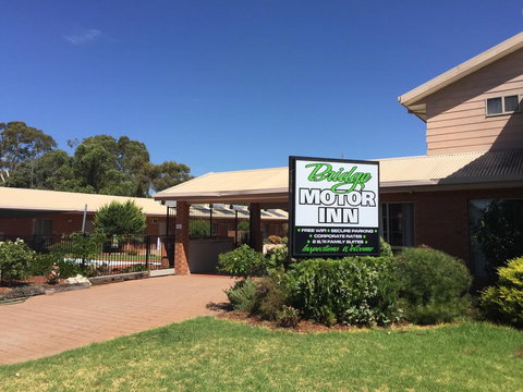 Bridge Motor Inn Tocumwal - Hotel Accommodation 0