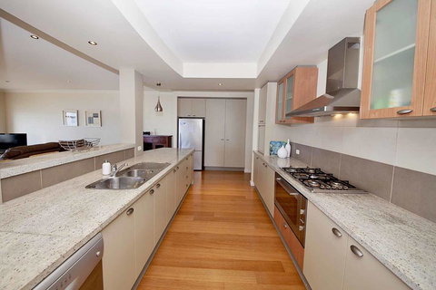 Brookwater- Waterfront On Lake Mulwala - Hotel Accommodation 3