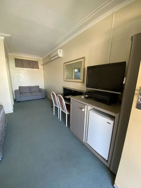 Bucketts Way Motel Gloucester - Hotel Accommodation 2