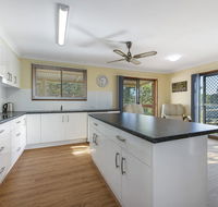 Buckland St 29 Mollymook - Hotel Accommodation