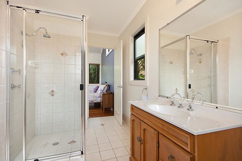Bundaleer Retreat - Hotel Accommodation 3