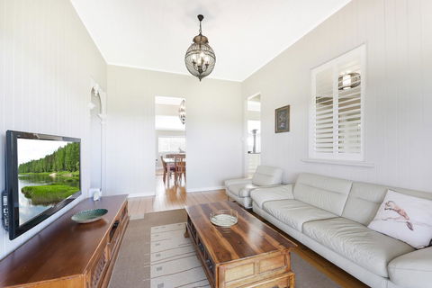 Bunya @ Maleny Farm House - Hotel Accommodation 1