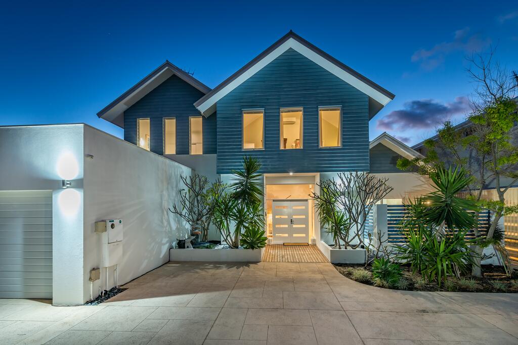 Currambine WA Hotel Accommodation