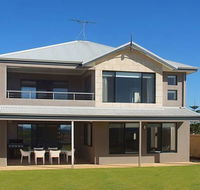 Busselton on the Beach - Hotel Accommodation