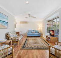 By The Bay Hideaway - Hotel Accommodation