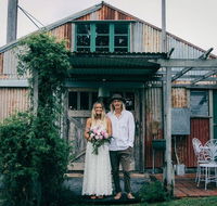 BYRON BAY'S HISTORIC BARNSTAY - Hotel Accommodation