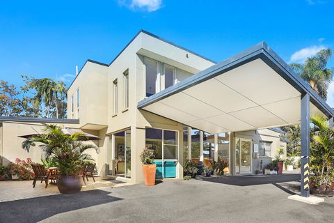 Caboolture Riverlakes Boutique Motel - Hotel Accommodation 0