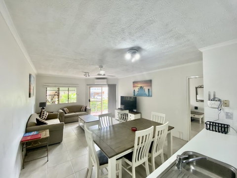 Cairns Beach Resort - Hotel Accommodation 2
