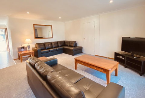 Cam Way Estate - Hotel Accommodation 1