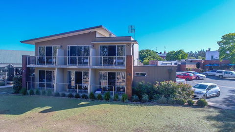 Campaspe Lodge - Hotel Accommodation 0