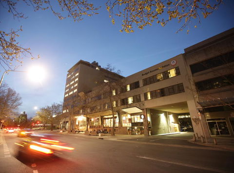 Canberra City YHA - Hotel Accommodation 0