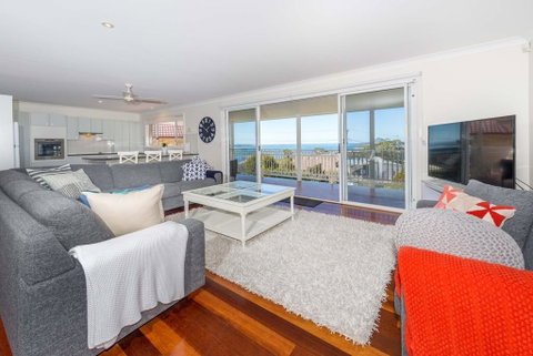 Canomii Close 24 - Nelson Bay - Hotel Accommodation 1