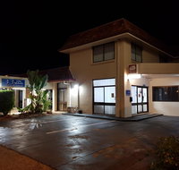 Caravilla Motor Inn - Hotel Accommodation
