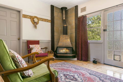 Carinya Cottage - Hotel Accommodation 0