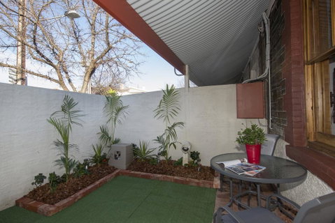 Carrington Charm - CBD - WiFi - Parking - Hotel Accommodation 1
