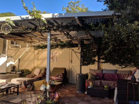 Casa De Sapo A Room In House With A Private Garden - Hotel Accommodation 1