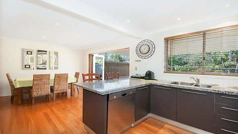 Casuarina Cove 1 - Free WiFi - Air Conditioning - East Ballina - Hotel Accommodation 1