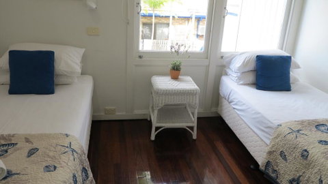 Caversham Unit 1/26 Armand Way - Hotel Accommodation 2