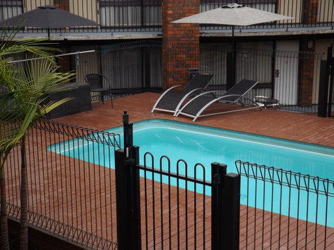 Central Court Motel Warrnambool - Hotel Accommodation 2