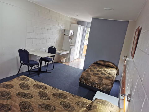 Central Motel Ipswich - Hotel Accommodation 2